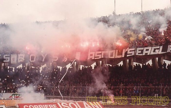 Ascoli-Fiorentina81-82(2).jpg