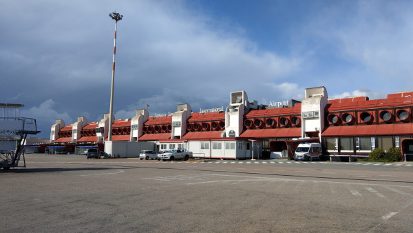 Aeroporto-Lamezia-Terme-scaled.jpg