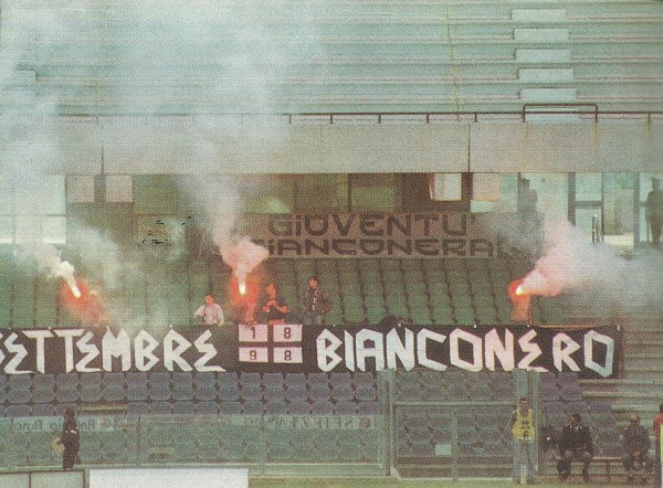 94-95 A Salerno comunque presenti-2.jpg