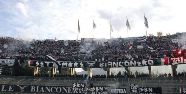 tifo10.jpg
