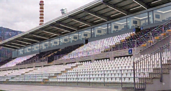 tribuna ovest.png